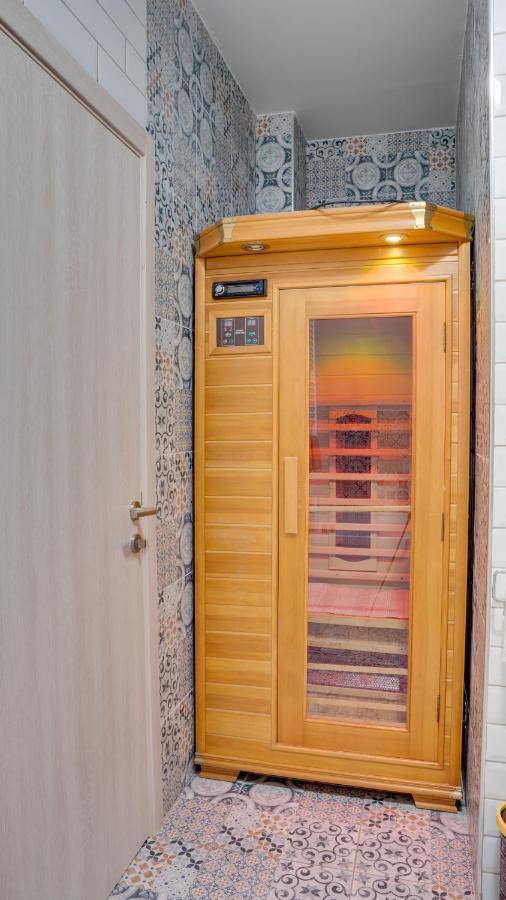 Spa Apartment Yang - Hot Tub, Sauna, Spa Nowy Sad Zewnętrze zdjęcie
