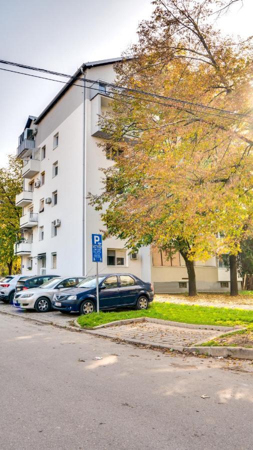 Spa Apartment Yang - Hot Tub, Sauna, Spa Nowy Sad Zewnętrze zdjęcie