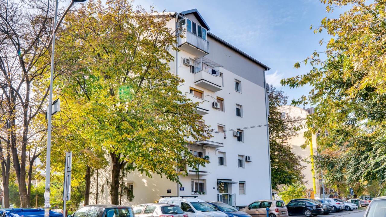 Spa Apartment Yang - Hot Tub, Sauna, Spa Nowy Sad Zewnętrze zdjęcie