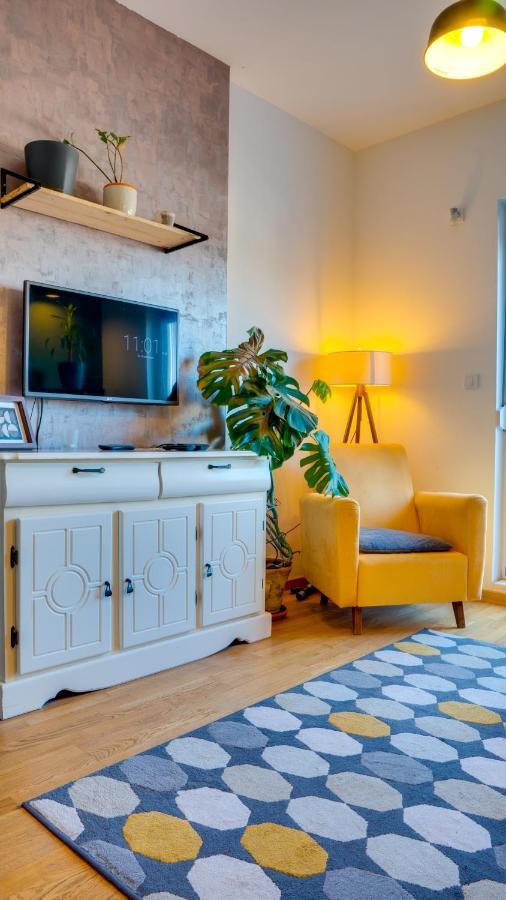 Spa Apartment Yang - Hot Tub, Sauna, Spa Nowy Sad Zewnętrze zdjęcie