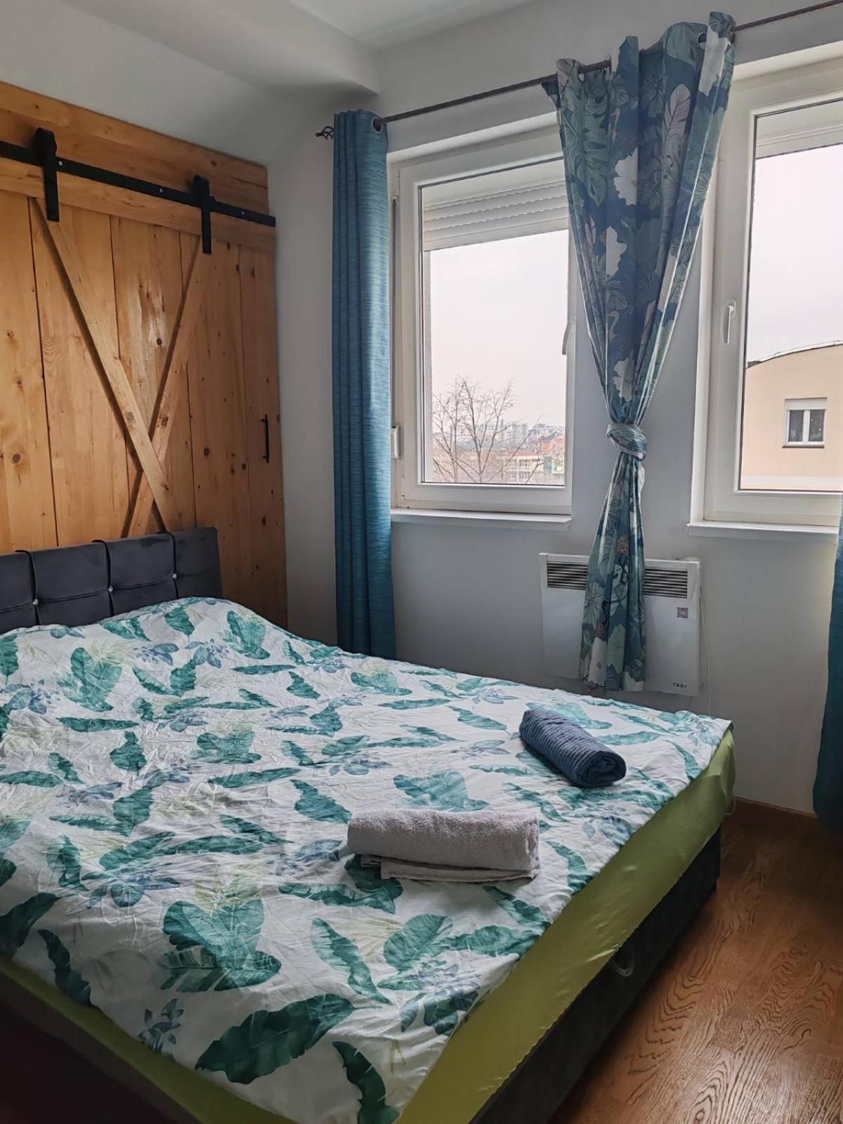 Spa Apartment Yang - Hot Tub, Sauna, Spa Nowy Sad Zewnętrze zdjęcie