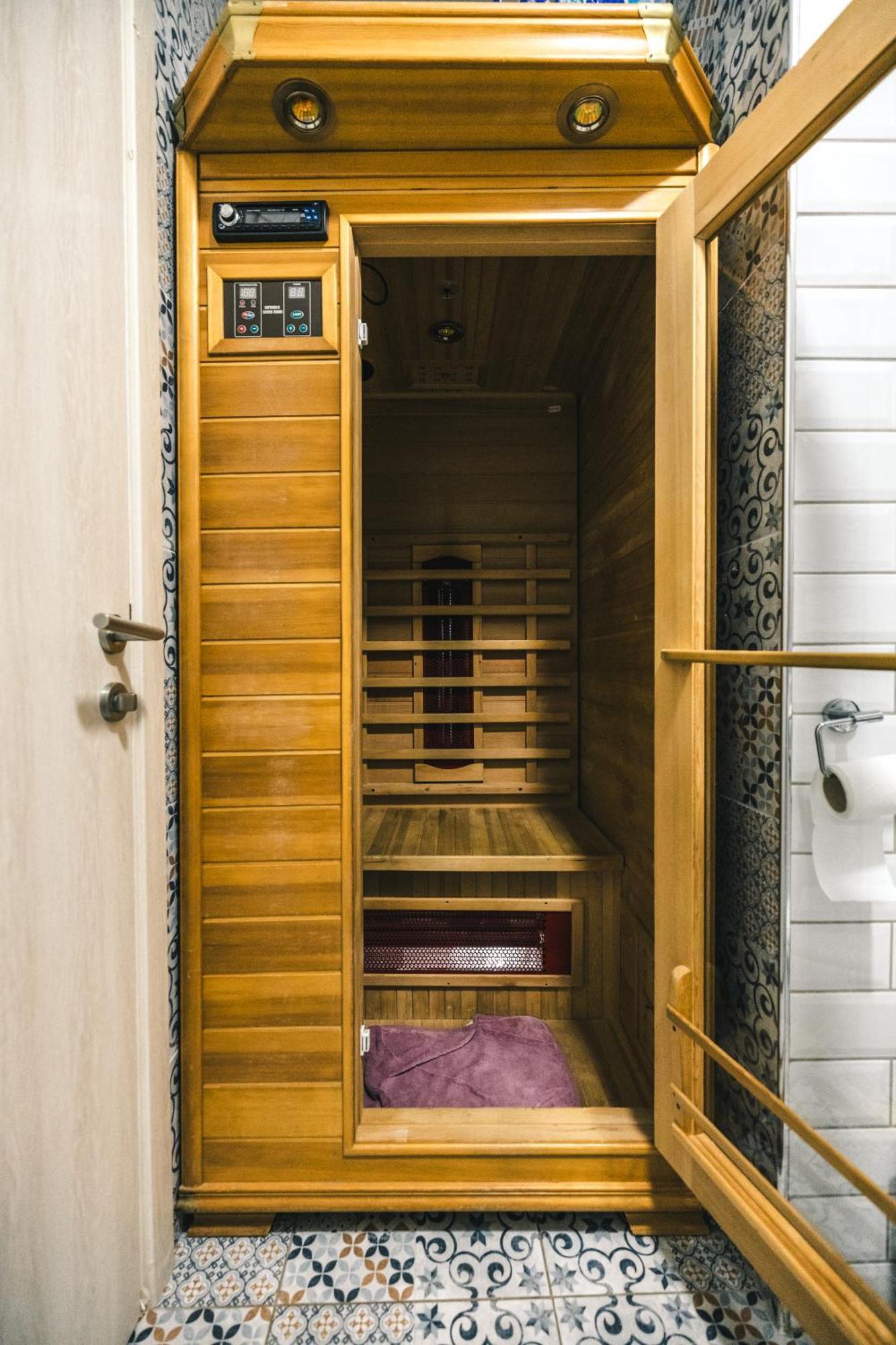 Spa Apartment Yang - Hot Tub, Sauna, Spa Nowy Sad Zewnętrze zdjęcie